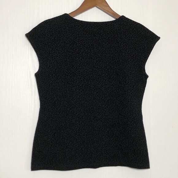 ANN TAYLOR Blouse Womens Medium Petite Black Velvet Animal Pattern Cap Sleeve - Picture 7 of 11